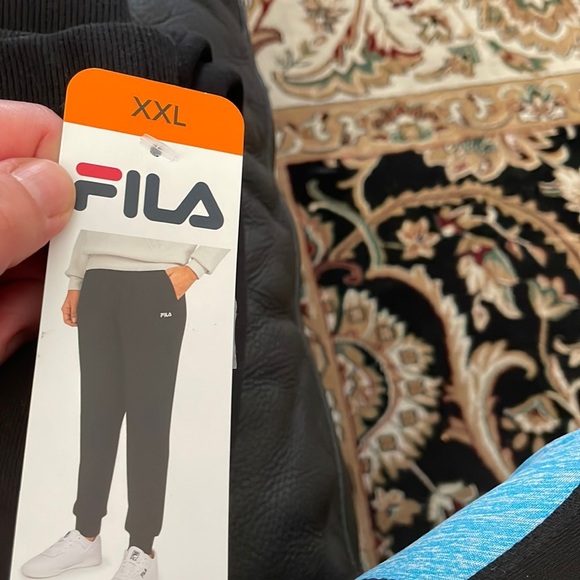 Fila Pants - Woman’s fila jogger pant